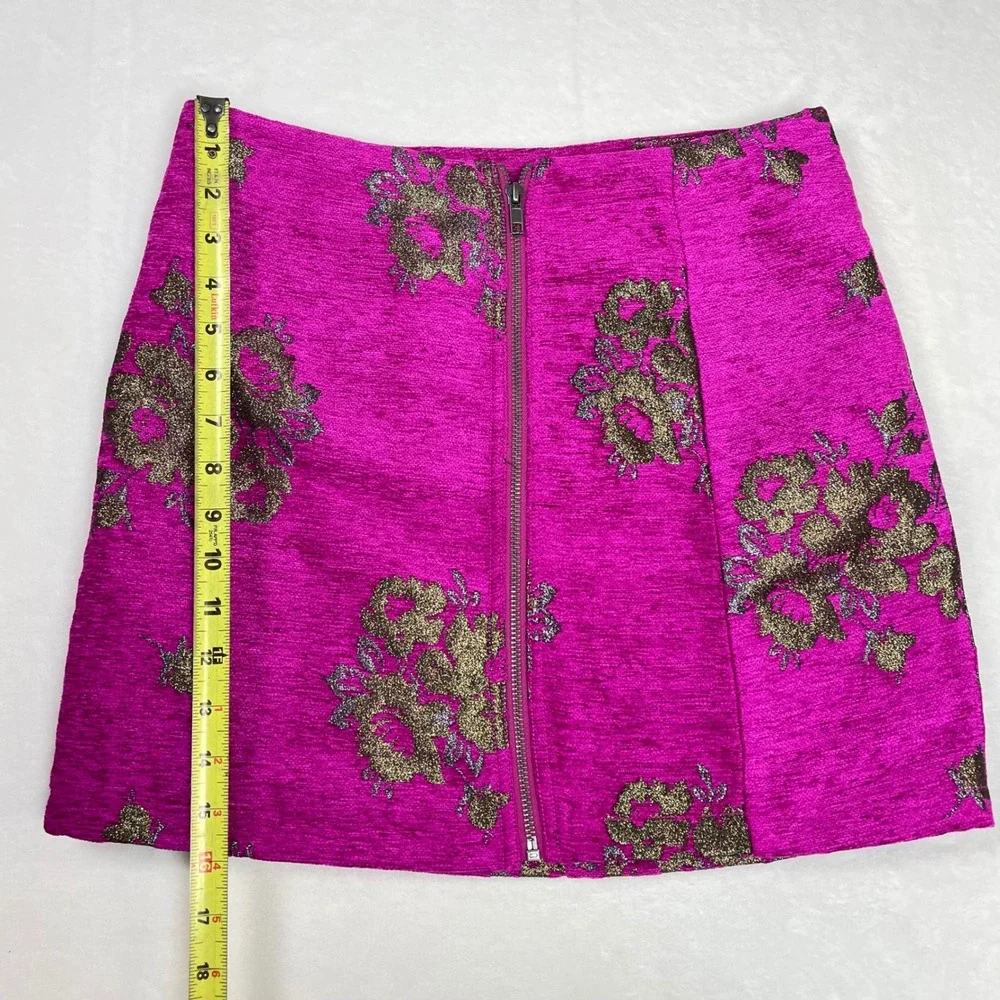Free People Skirt Womens 6 Magenta Pink Gold Tapestry Floral Brocade Mini Zip